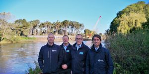 Staff from Unlocking the Severn and Severn Trent overlooking works at Diglis Weir